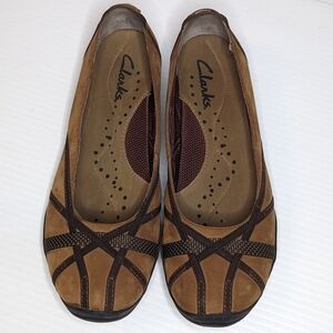 Clark's women's comfort brown suede slipon flats shoes size 7